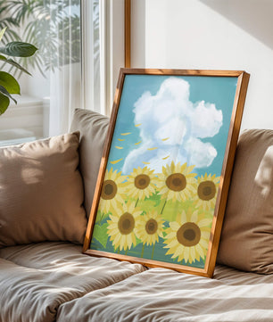 Sonnenblumen in einer hellen Wiese mit blauem Himmel und Wolken