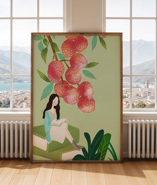 Mujer leyendo bajo un árbol de lichi con vegetación