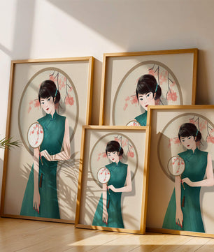 Elegante Illustration einer Frau in traditioneller Kleidung mit einem Fächer mit Kirschblüten