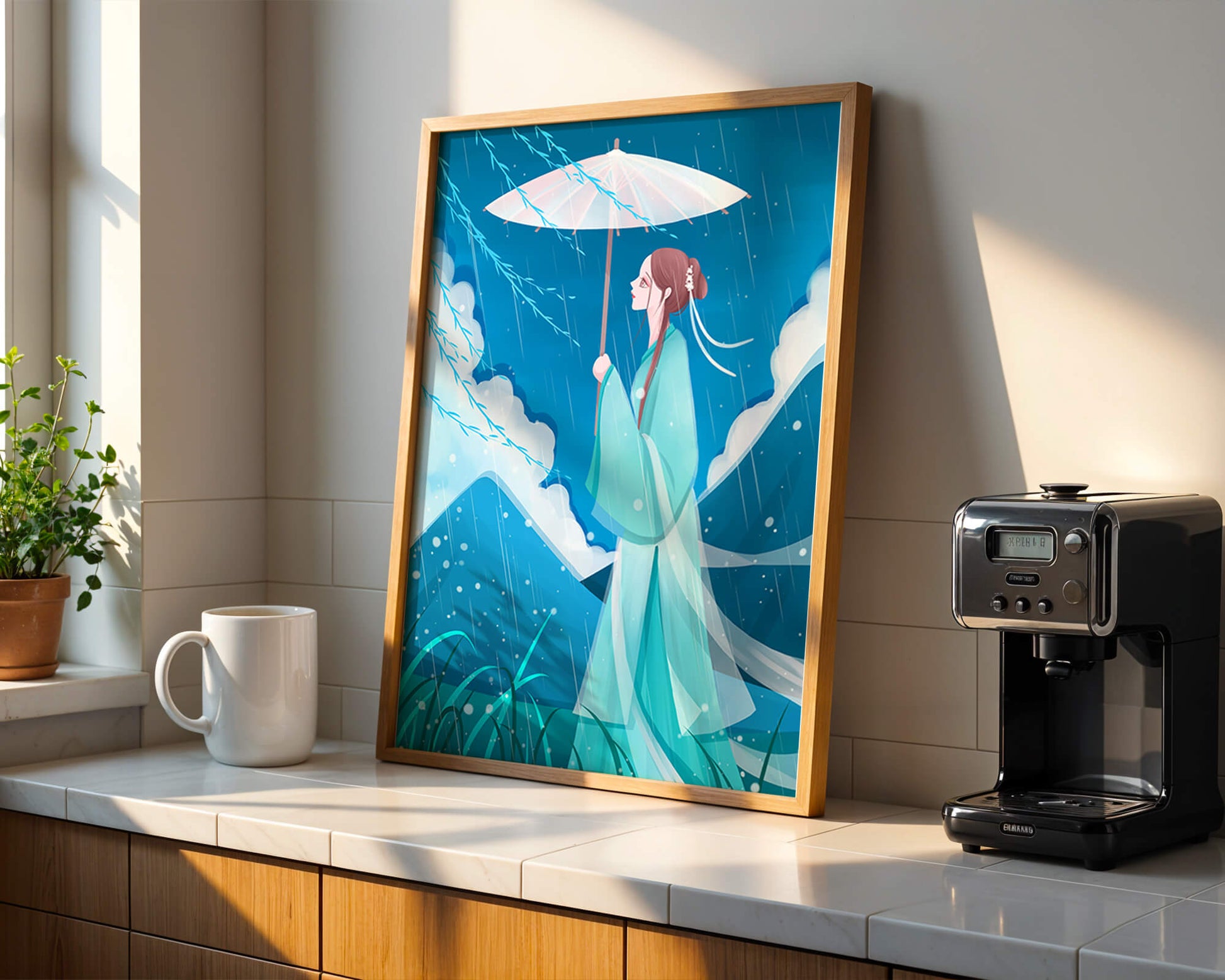 Porträt einer Frau mit Regenschirm in einer verregneten Berglandschaft