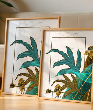 Abstrakte botanische Kunst mit blauen und goldenen Blattmustern