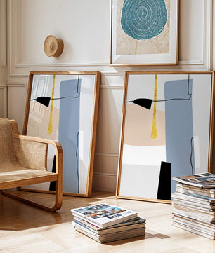 Abstrakte geometrische Kunst mit blauen und goldenen Akzenten