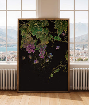 Uvas elegantes y mariposas sobre un fondo oscuro