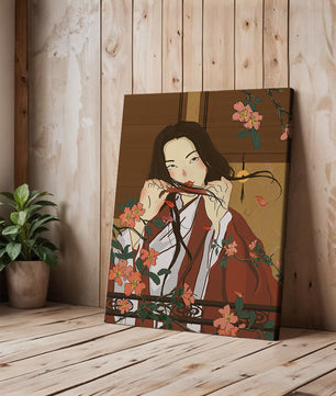 Japanerin spielt Flöte zwischen Blumen in traditioneller Umgebung