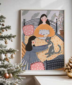 Escena interior acogedora con mujeres, gatos y elementos decorativos