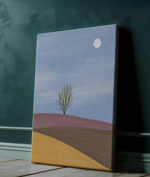 Serene Landscape with Lone Tree and Elegant Horizon