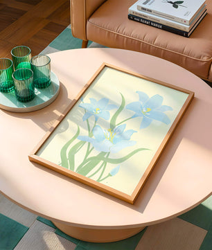 Ilustración elegante de flores azul claro con tallos verdes