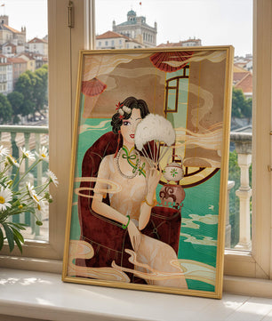 Œuvre d'art élégante d'inspiration asiatique vintage représentant une femme avec un éventail