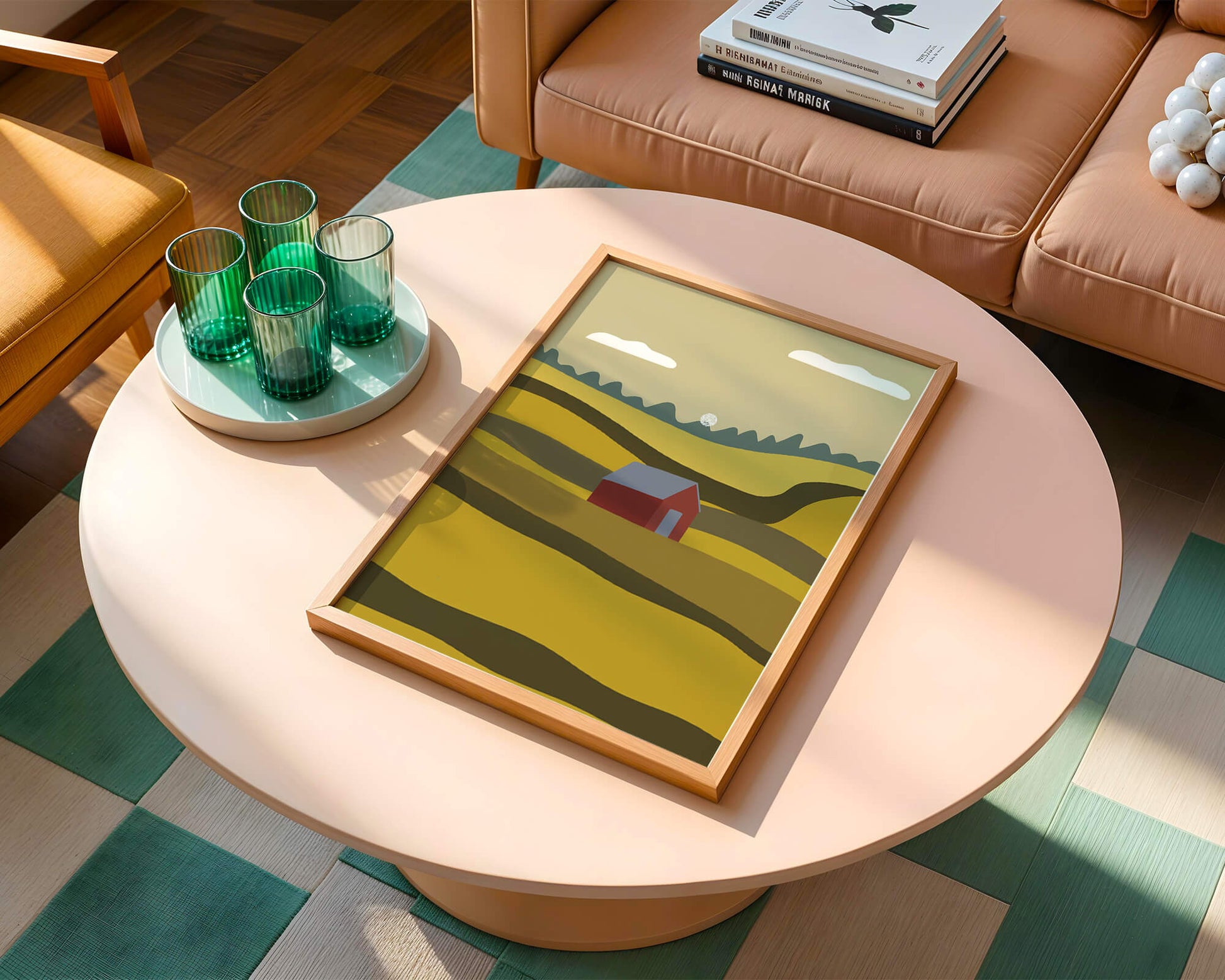 Paisaje con granero rojo entre colinas onduladas bajo un cielo azul