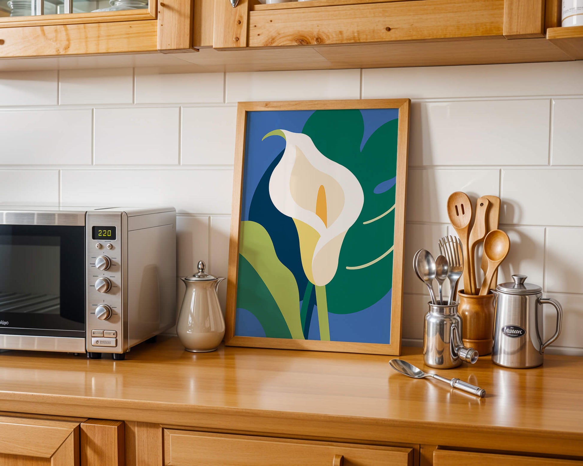 Ilustración floral abstracta con fondo verde y azul