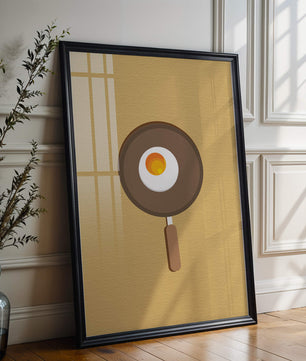 Fried Egg in a Pan on a Light Brown Background - Mi tienda