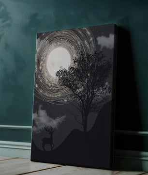 Verzauberte Nachtszene mit Hirschsilhouette und leuchtendem Mond