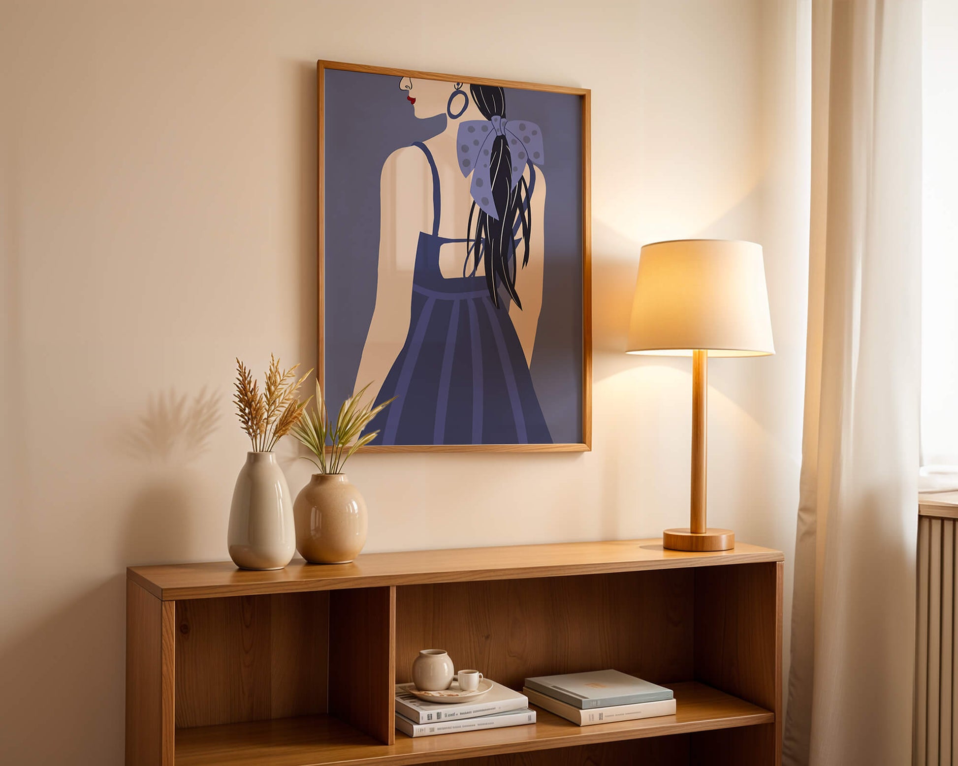 Stilvolle Illustration einer Frau mit gepunkteter Schleife und blauem Kleid