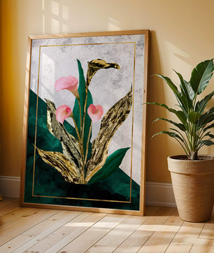 Abstrakte botanische Kunst mit rosa Calla-Lilien und goldenen Blättern