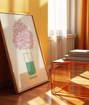Illustration von Hortensienblüten in einer Vase mit eleganter Linienkunst