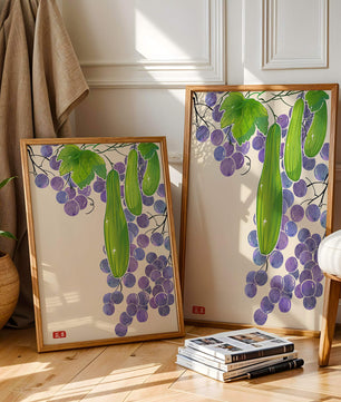 Ilustración de uvas y pepino con colores vibrantes y hojas