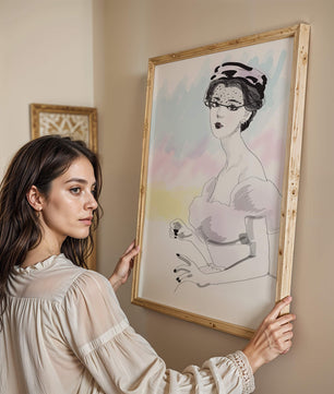 Elegant Woman in Vintage Fashion with Veil Hat and Pastel Background - Mi tienda