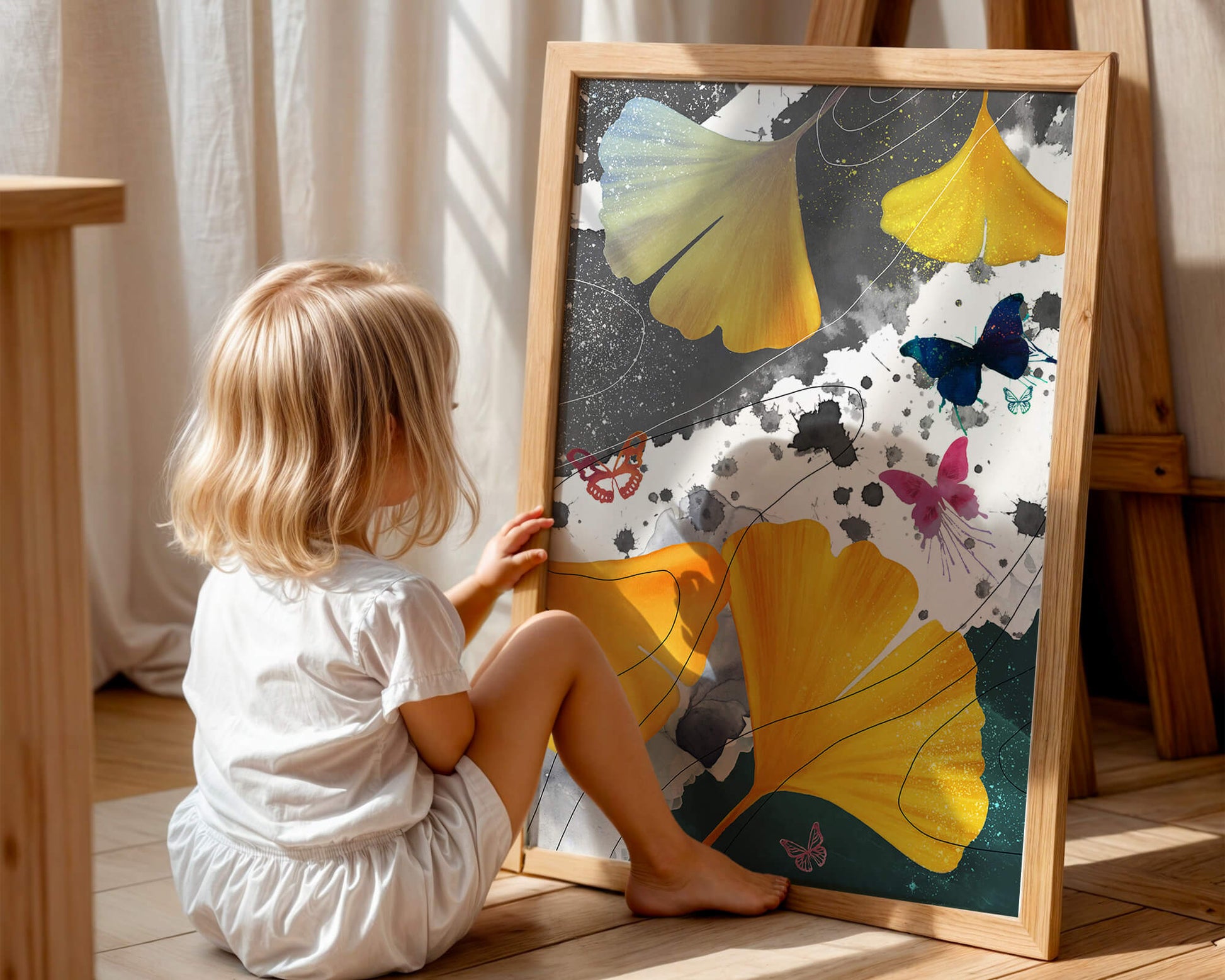 Composición artística con hojas amarillas y mariposas