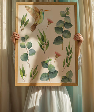 Illustration d'un colibri à l'aquarelle et de feuilles d'eucalyptus