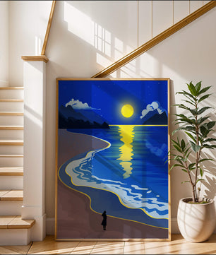 Plage au clair de lune avec montagnes et reflets sous le ciel nocturne