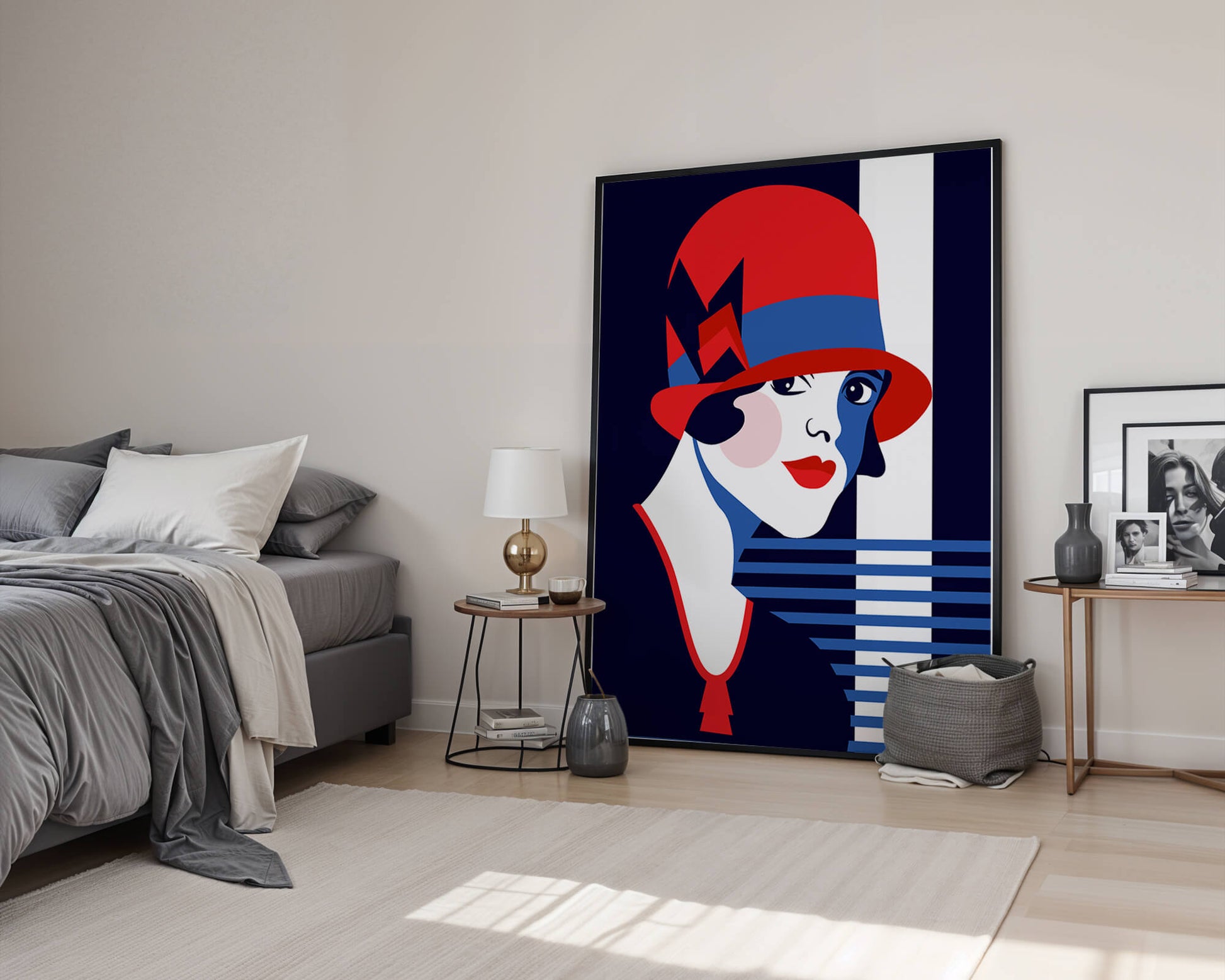 Elegante mujer de estilo art déco con sombrero cloche rojo y patrones geométricos.