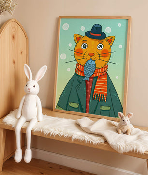 Gato caprichoso vestido con atuendo invernal colorido