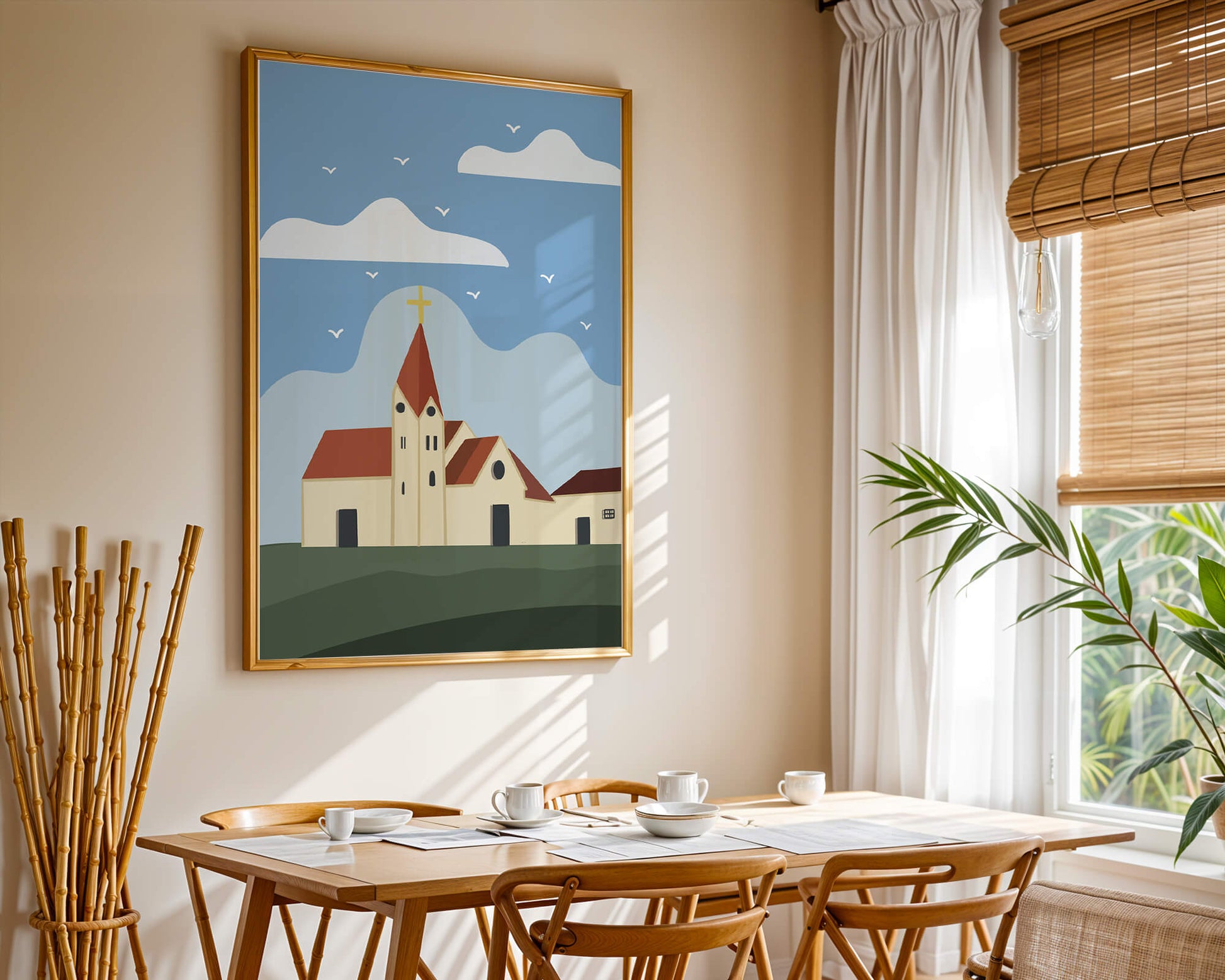 Paisaje idílico de iglesia con cruz dorada y cielo azul