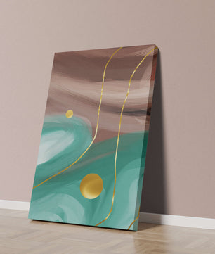 Composición abstracta con elementos dorados sobre fondo turquesa y marrón