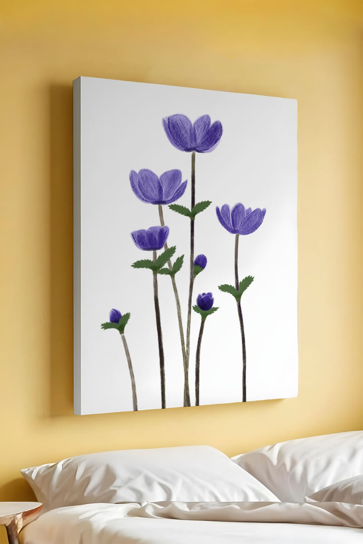 Flores púrpuras elegantes en un fondo oscuro