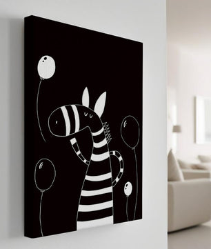 Cebra juguetona con globos en arte minimalista en blanco y negro