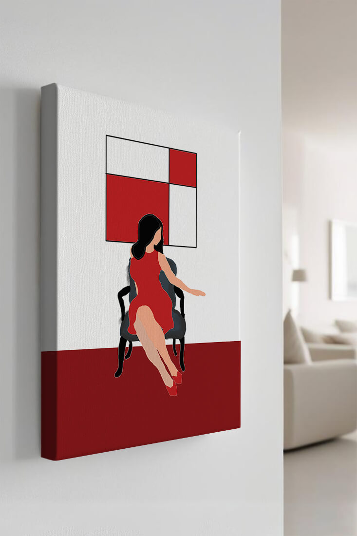 Mujer abstracta en vestido rojo sentada en una silla con arte geométrico en la pared