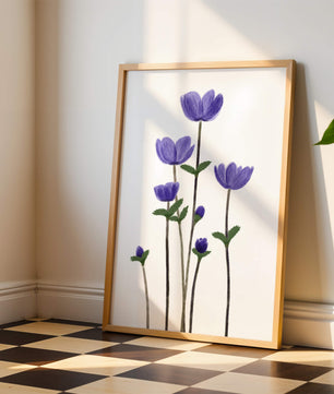 Flores púrpuras elegantes en un fondo oscuro
