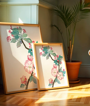 Elegante ilustración floral en acuarela con flor de cerezo.