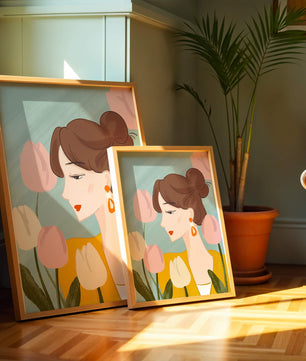 Illustration d'une femme avec des tulipes et des boucles d'oreilles élégantes