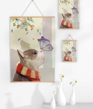Cat Staring at Butterfly with Floral Elements - Mi tienda