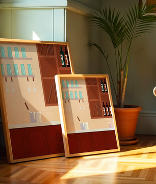 Interior de cocina moderna con gabinetes de madera y estantes de vidrio