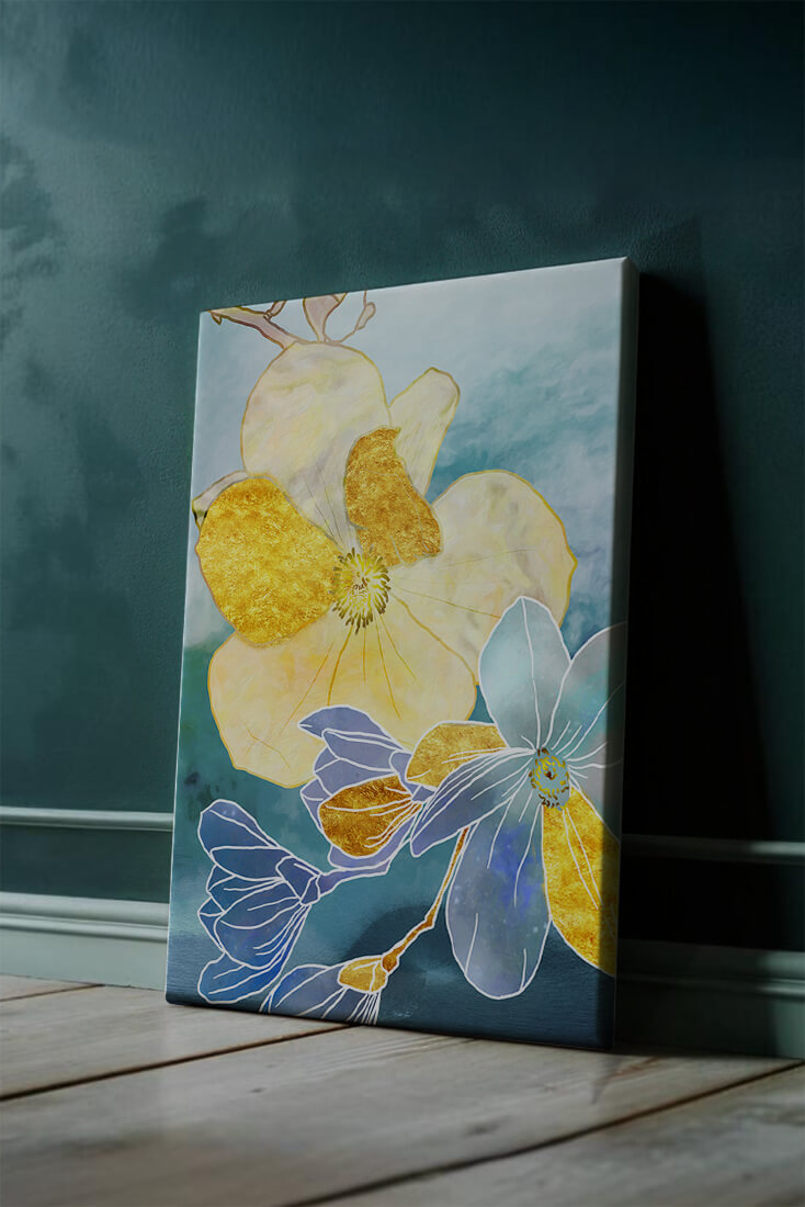 Arte floral abstracto con acentos dorados sobre fondo azul