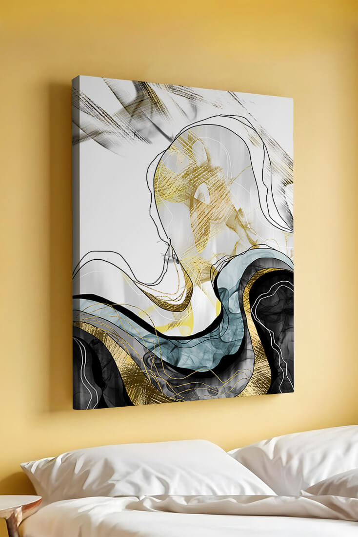 Arte abstracto con líneas fluidas y detalles dorados