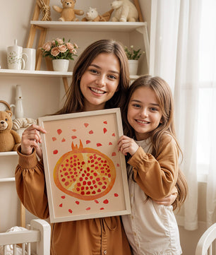 Ilustración abstracta colorida de granada con semillas esparcidas