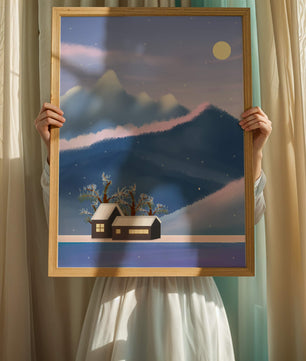 Paysage de montagne enneigée avec des maisons et des arbres sous la lumière de la lune