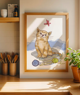 Adorable Kitten Playing with Yarn and Watching Butterfly - Mi tienda