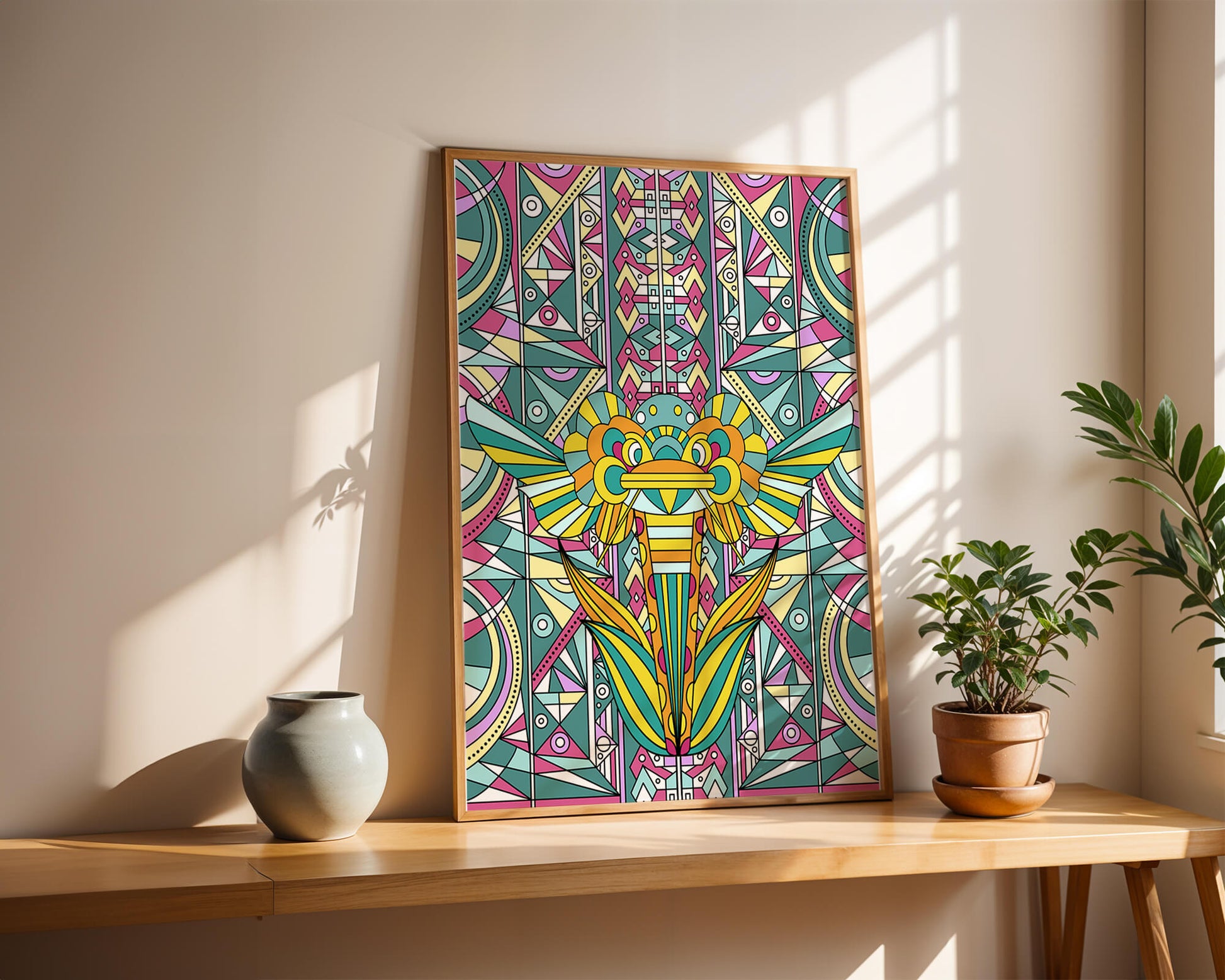 Elefante geométrico colorido con patrones abstractos