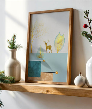 Abstrakte Komposition mit goldenem Hirsch und Blättern auf strukturiertem Hintergrund