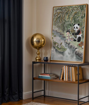 Escena caprichosa con un panda y un conejo junto al río