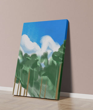 Malerische Waldlandschaft mit blauem Himmel und flauschigen Wolken