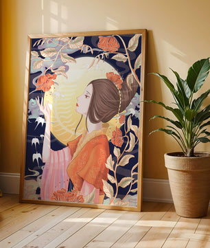 Illustration élégante d'une femme avec des éléments floraux sous la lumière de la lune