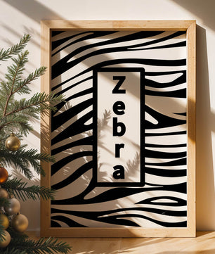 Diseño elegante de impresión de cebra con acento de texto en negrita