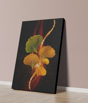 Art abstrait floral avec des feuilles de gingko dorées et un fond sombre