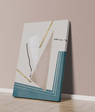 Abstraktes geometrisches Kunstwerk mit goldenen Elementen