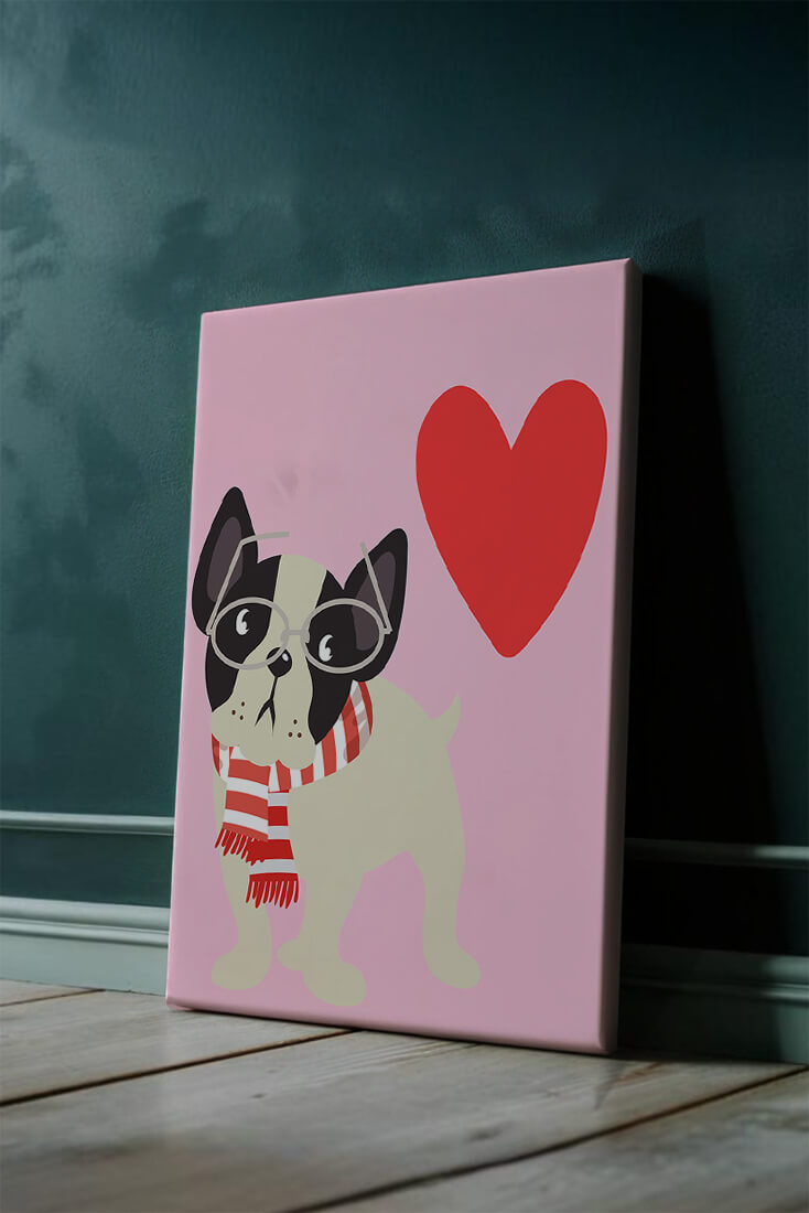 Ilustración lúdica de un bulldog francés con gafas y bufanda sobre fondo rosa con corazón